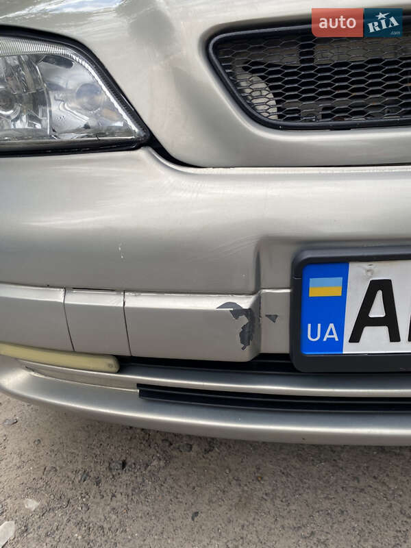 Седан Opel Astra 2006 в Виннице