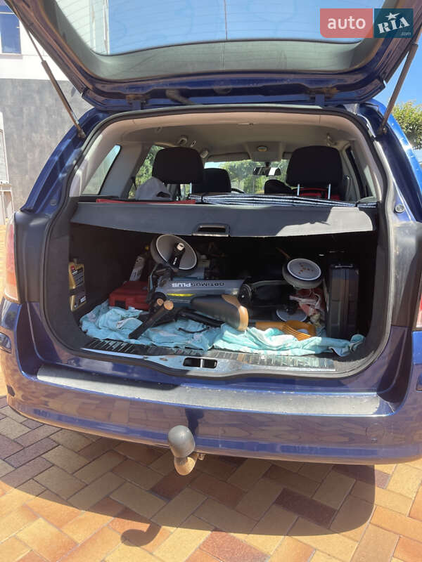 Универсал Opel Astra 2005 в Виннице