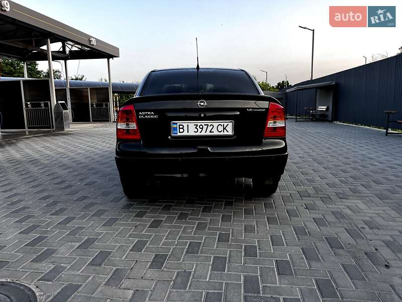 Седан Opel Astra 2008 в Полтаві