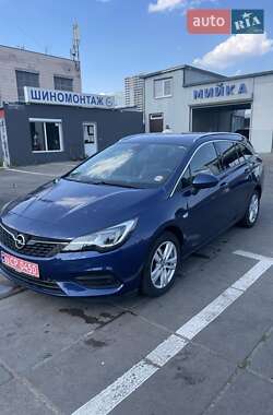 Универсал Opel Astra 2020 в 