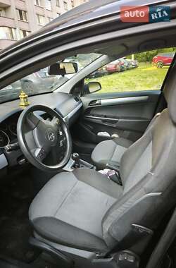 Універсал Opel Astra 2005 в 