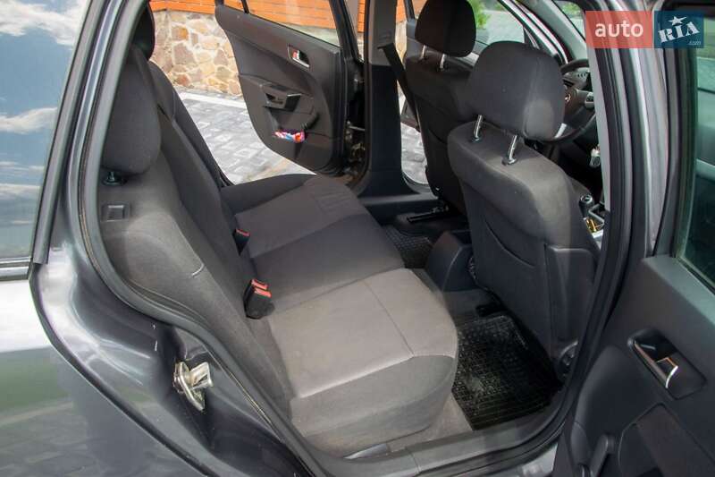 Универсал Opel Astra 2009 в Вараше фото 20 Универсал Opel Astra 2009 в Вараше