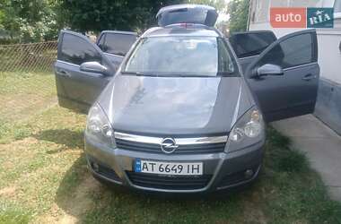 Універсал Opel Astra 2006 в Івано-Франківську