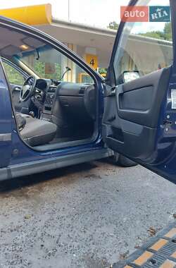 Седан Opel Astra 2007 в 