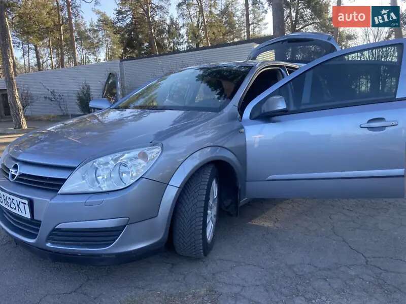 Хетчбек Opel Astra 2004 в Вінниці