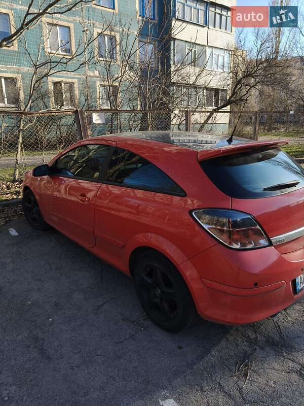 Купе Opel Astra 2007 в Каменском