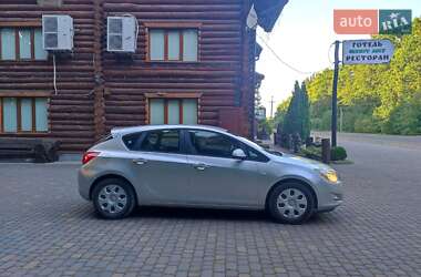 Хетчбек Opel Astra 2010 в Коломиї