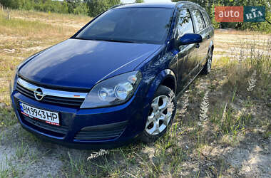 Универсал Opel Astra 2005 в Житомире