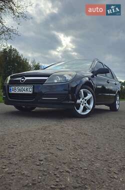 Універсал Opel Astra 2006 в Ямполі