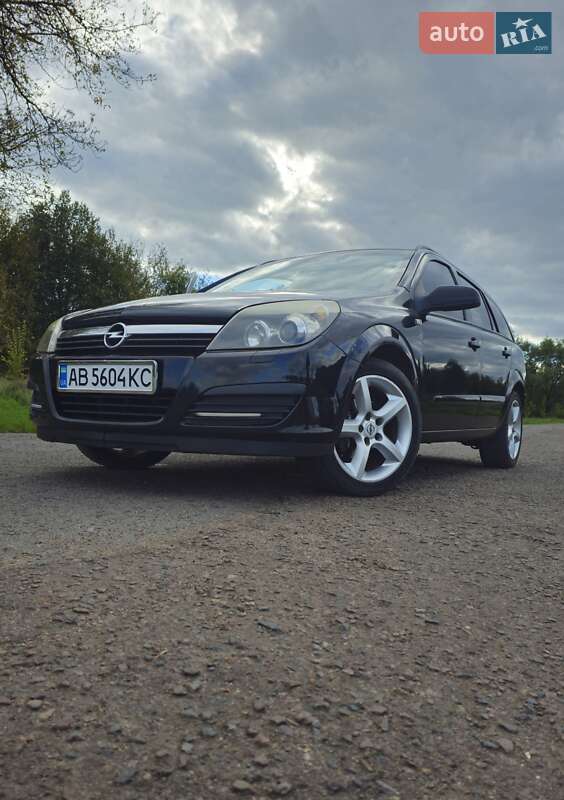 Универсал Opel Astra 2006 в 