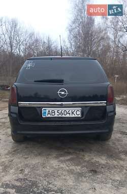 Универсал Opel Astra 2006 в 