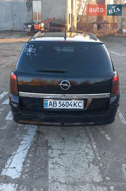 Универсал Opel Astra 2006 в 