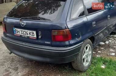 Хэтчбек Opel Astra 2001 в Одессе