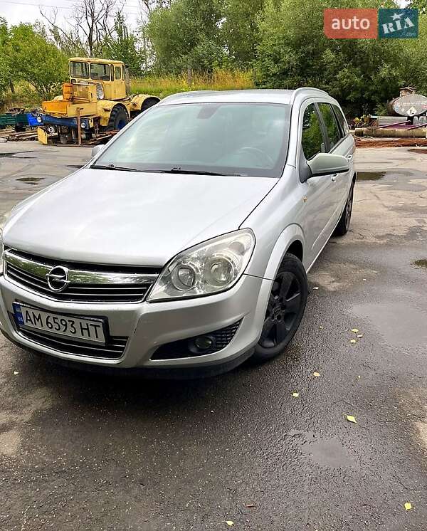 Opel Astra 2009
