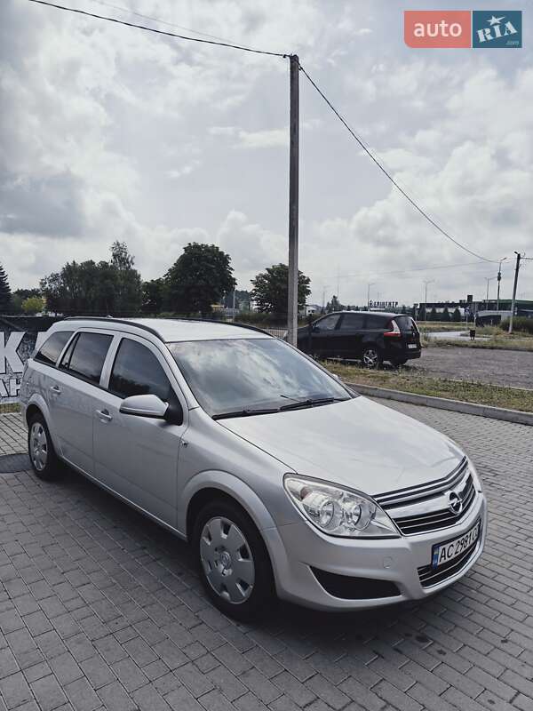 Opel Astra 2009