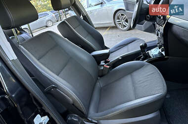 Универсал Opel Astra 2008 в 