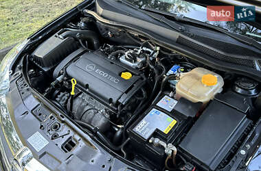 Универсал Opel Astra 2008 в 