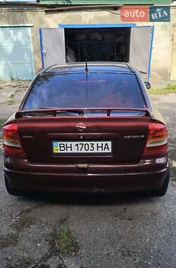 Хетчбек Opel Astra 2002 в Ізмаїлі