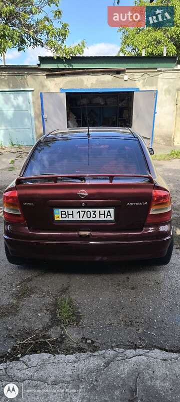 Хетчбек Opel Astra 2002 в Ізмаїлі