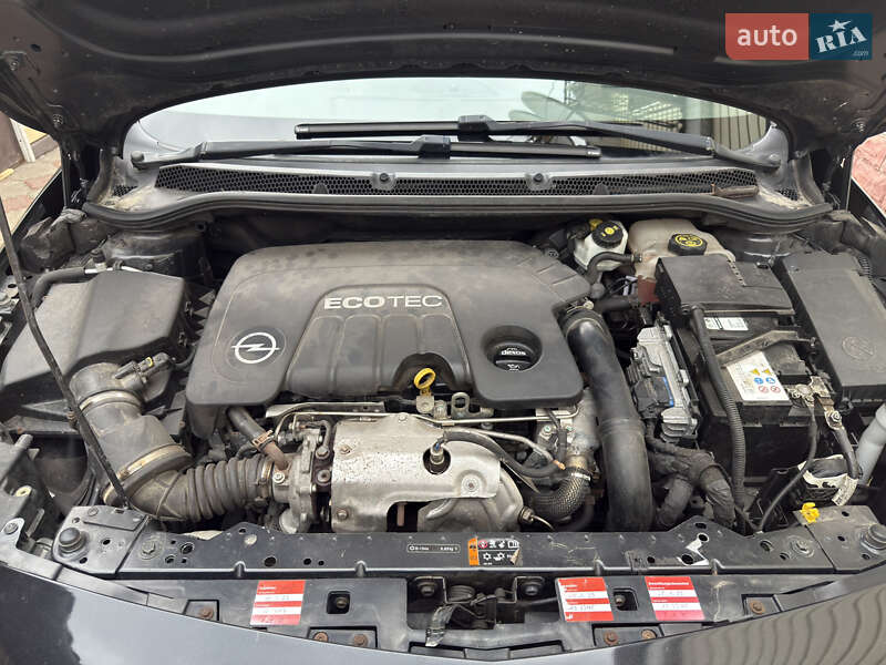 Универсал Opel Astra 2015 в Хмельницком
