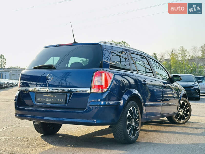 Универсал Opel Astra 2009 в Харькове
