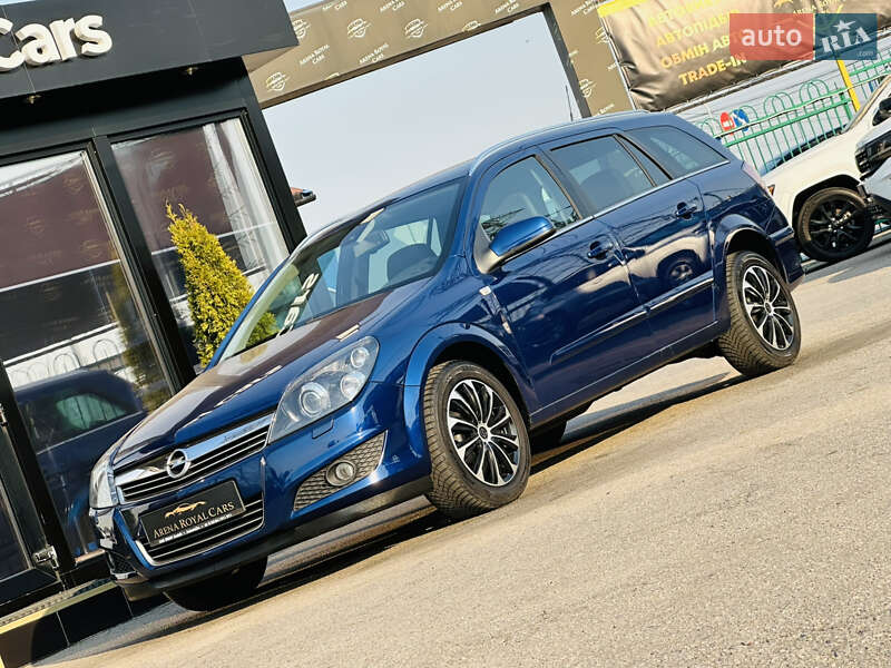 Универсал Opel Astra 2009 в Харькове