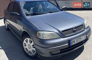 Седан Opel Astra 2007 в 