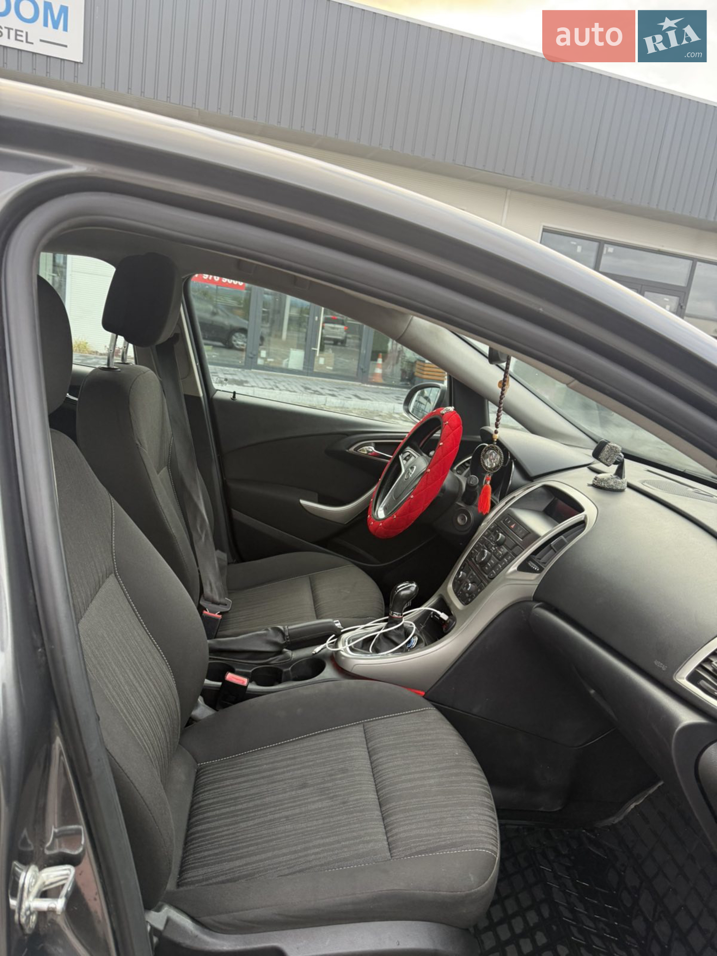 2011 Opel Astra - мініатюра 6