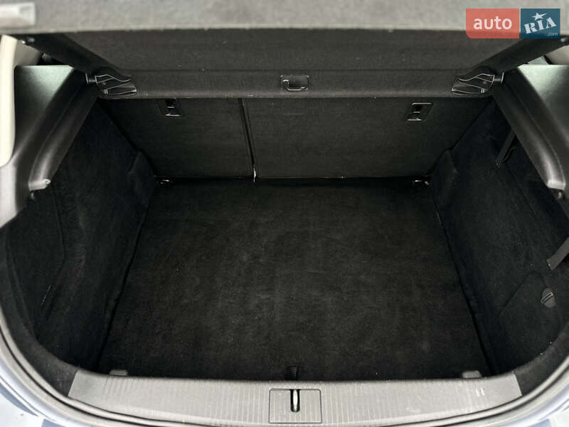 Хэтчбек Opel Astra 2009 в Луцке