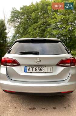 Универсал Opel Astra 2020 в 