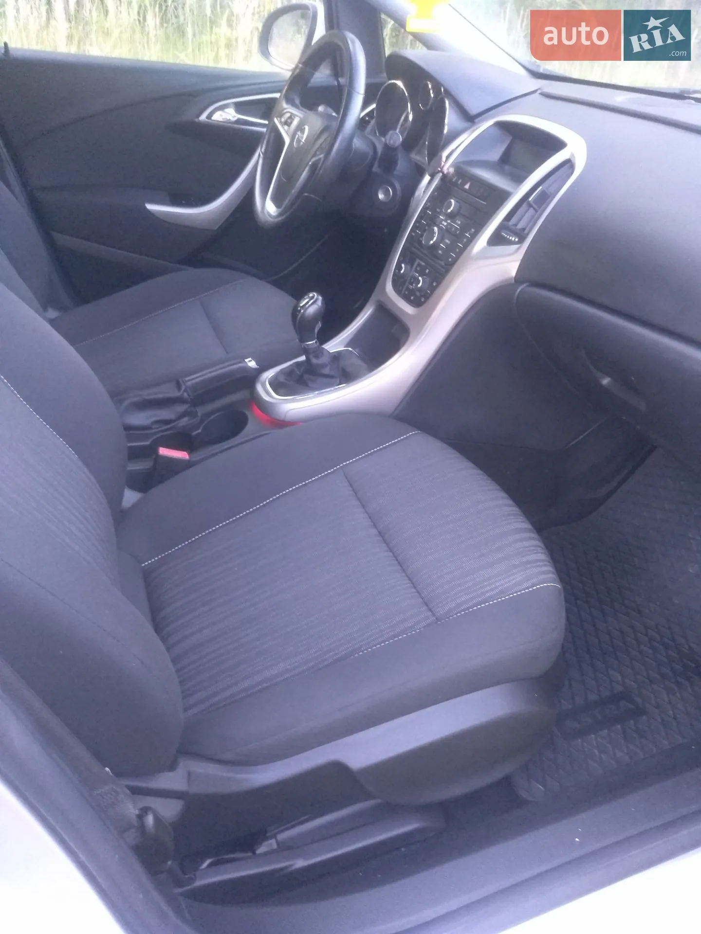 2011 Opel Astra - мініатюра 37