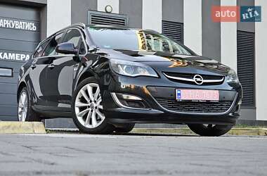 Универсал Opel Astra 2013 в 