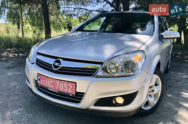 Универсал Opel Astra 2008 в 