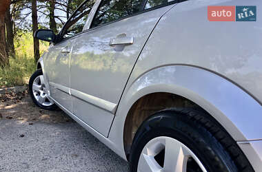 Универсал Opel Astra 2008 в 