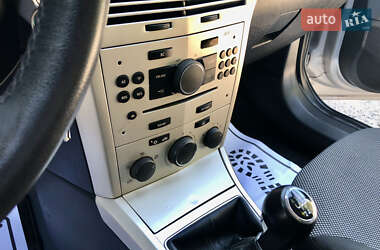 Универсал Opel Astra 2008 в 