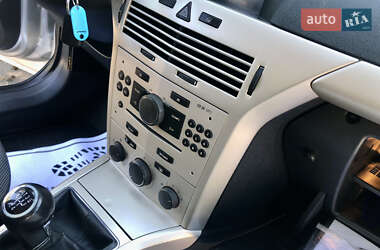 Универсал Opel Astra 2008 в 