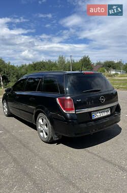 Универсал Opel Astra 2005 в 