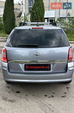 Универсал Opel Astra 2008 в 