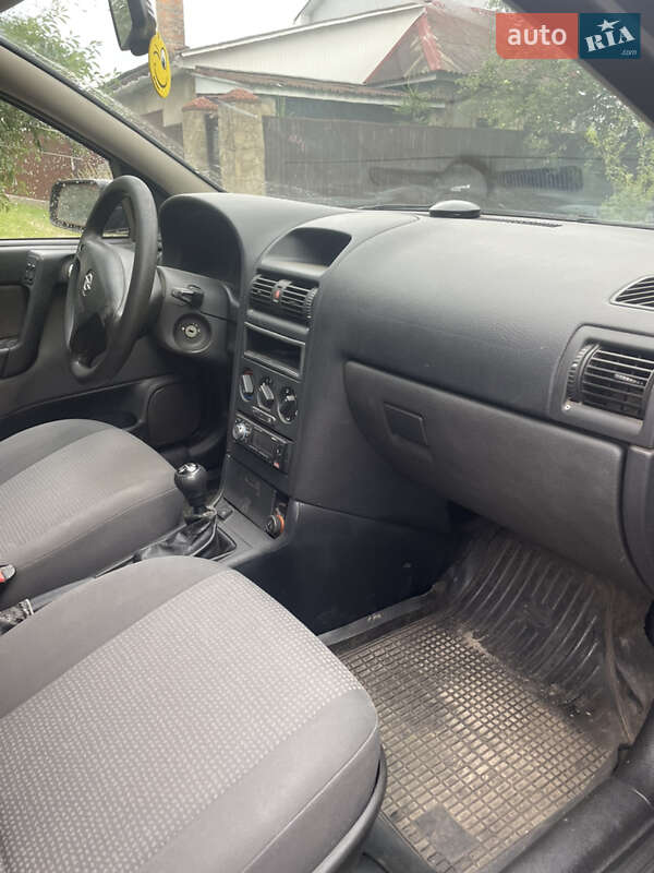 Седан Opel Astra 2007 в Чернігові