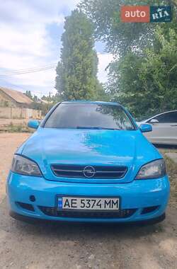 Хэтчбек Opel Astra 1999 в 