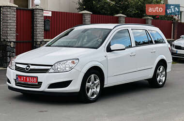 Универсал Opel Astra 2008 в 