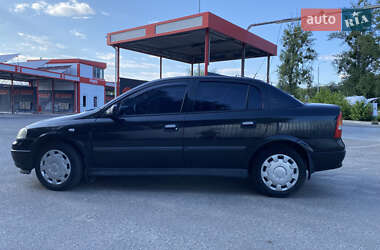Седан Opel Astra 2007 в 
