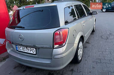 Универсал Opel Astra 2005 в 