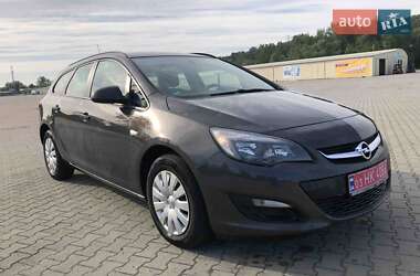 Универсал Opel Astra 2012 в 