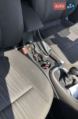 Универсал Opel Astra 2011 в 