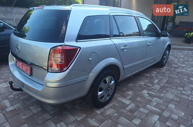 Универсал Opel Astra 2009 в 