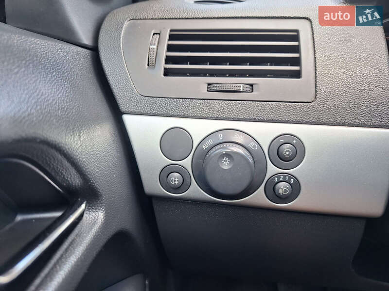 Универсал Opel Astra 2009 в Виннице
