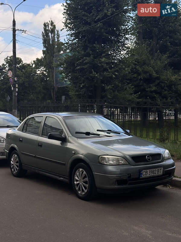 Opel Astra 2006