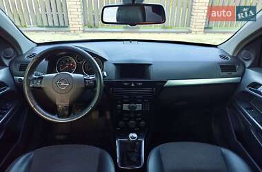 Универсал Opel Astra 2008 в 
