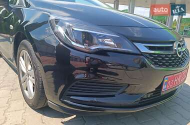 Универсал Opel Astra 2018 в 